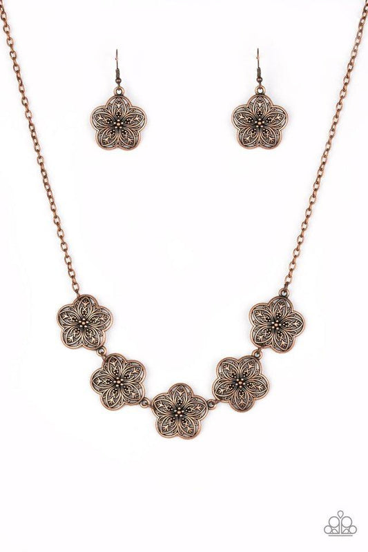 Collar Paparazzi ~ Garden Groove - Cobre