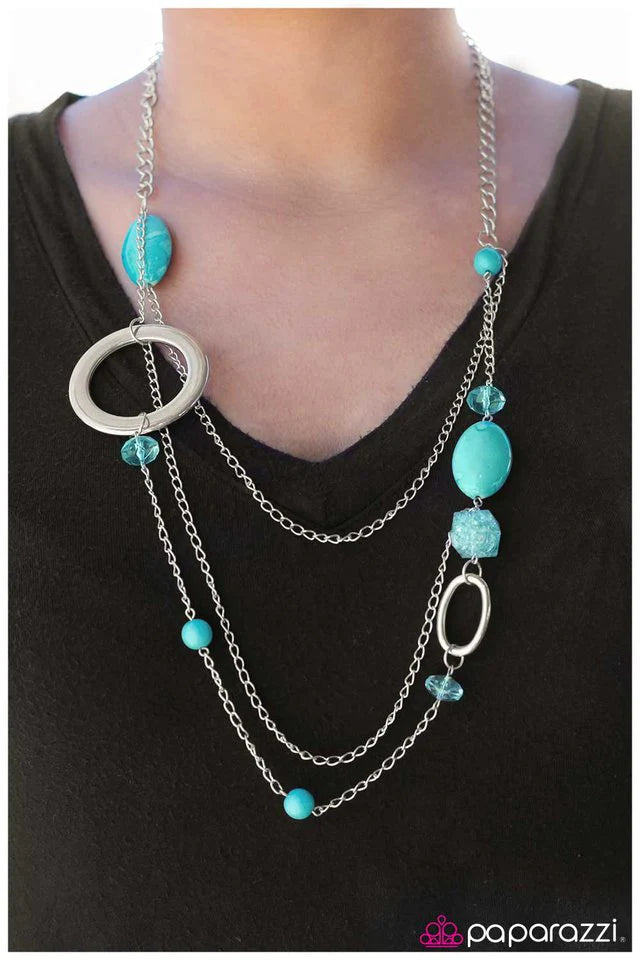 Collar de paparazzi ~ A Stones Throw - Azul