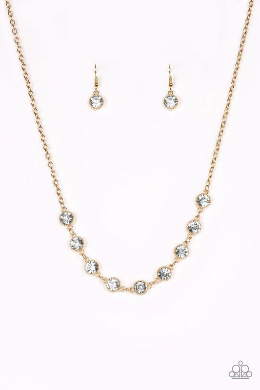 Collar Paparazzi ~ Starlit Socials - Oro