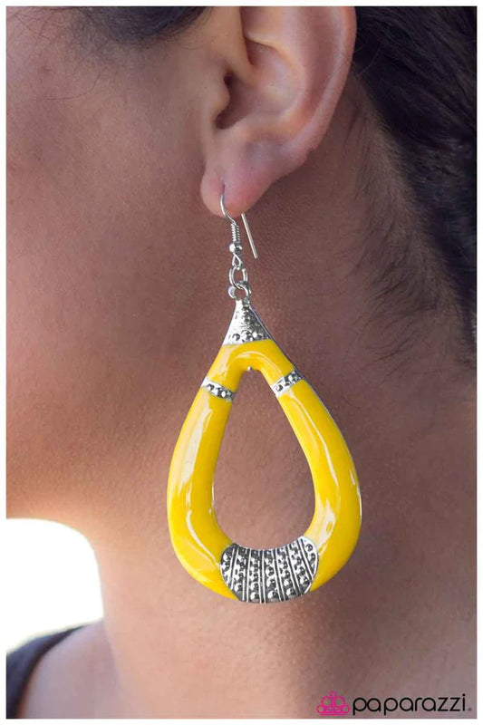 Paparazzi Earring ~ If You Feel So Inclined - Yellow