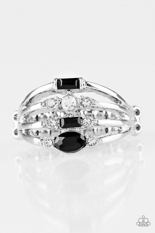 Paparazzi Ring ~ Not So Novice - Black