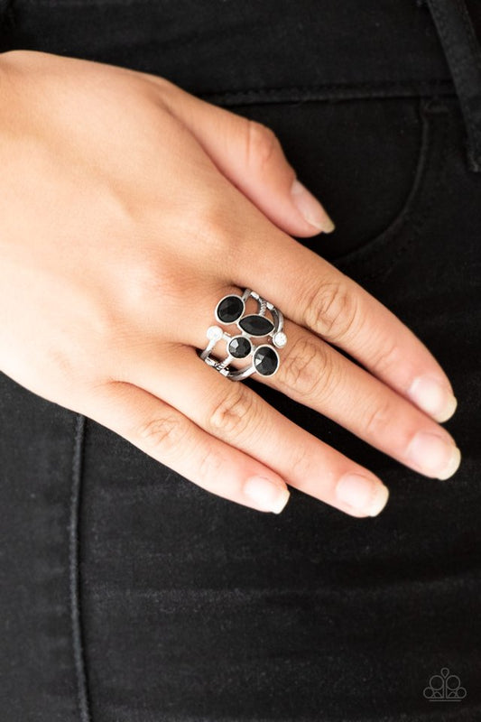 Metro Mingle - Black - Paparazzi Ring Image