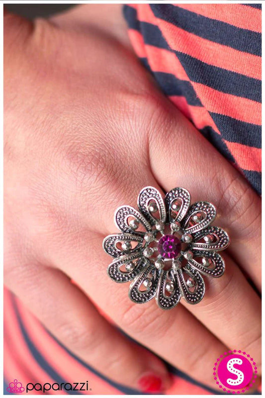 Paparazzi Ring ~ Grown So Fond Of You - Purple