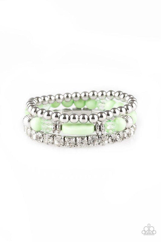 Pulsera Paparazzi ~ Modestly Madonna - Verde