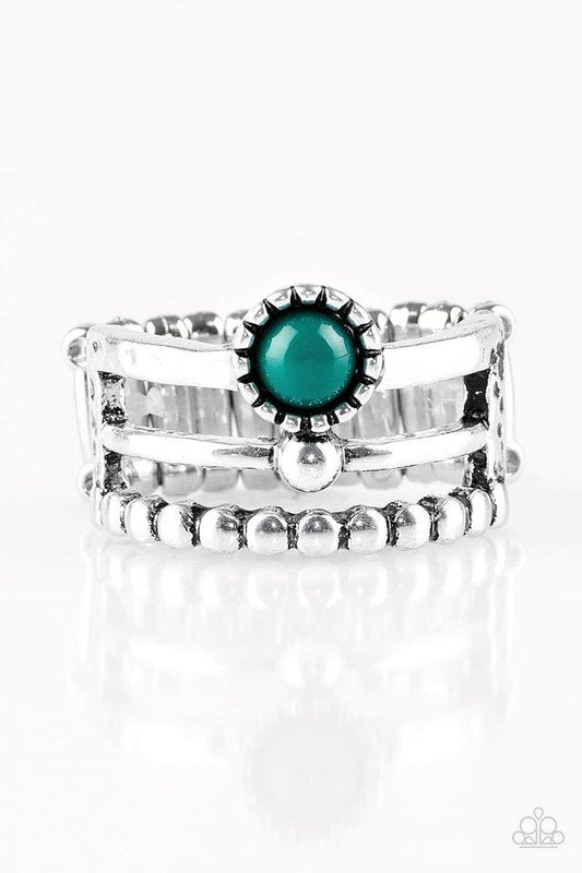 Paparazzi Ring ~ Summer Retreat - Green