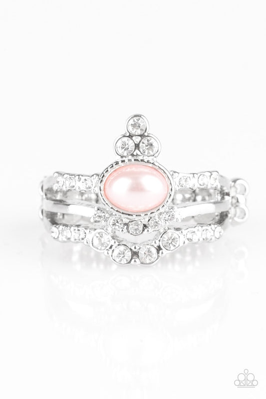 Anillo Paparazzi ~ Tiaras atemporales - Rosa