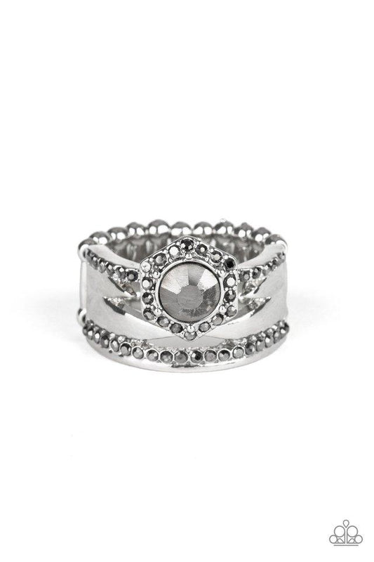 Paparazzi Ring ~ Modern Maven - Silver