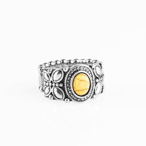 Paparazzi Ring ~ Butterfly Belle - Yellow