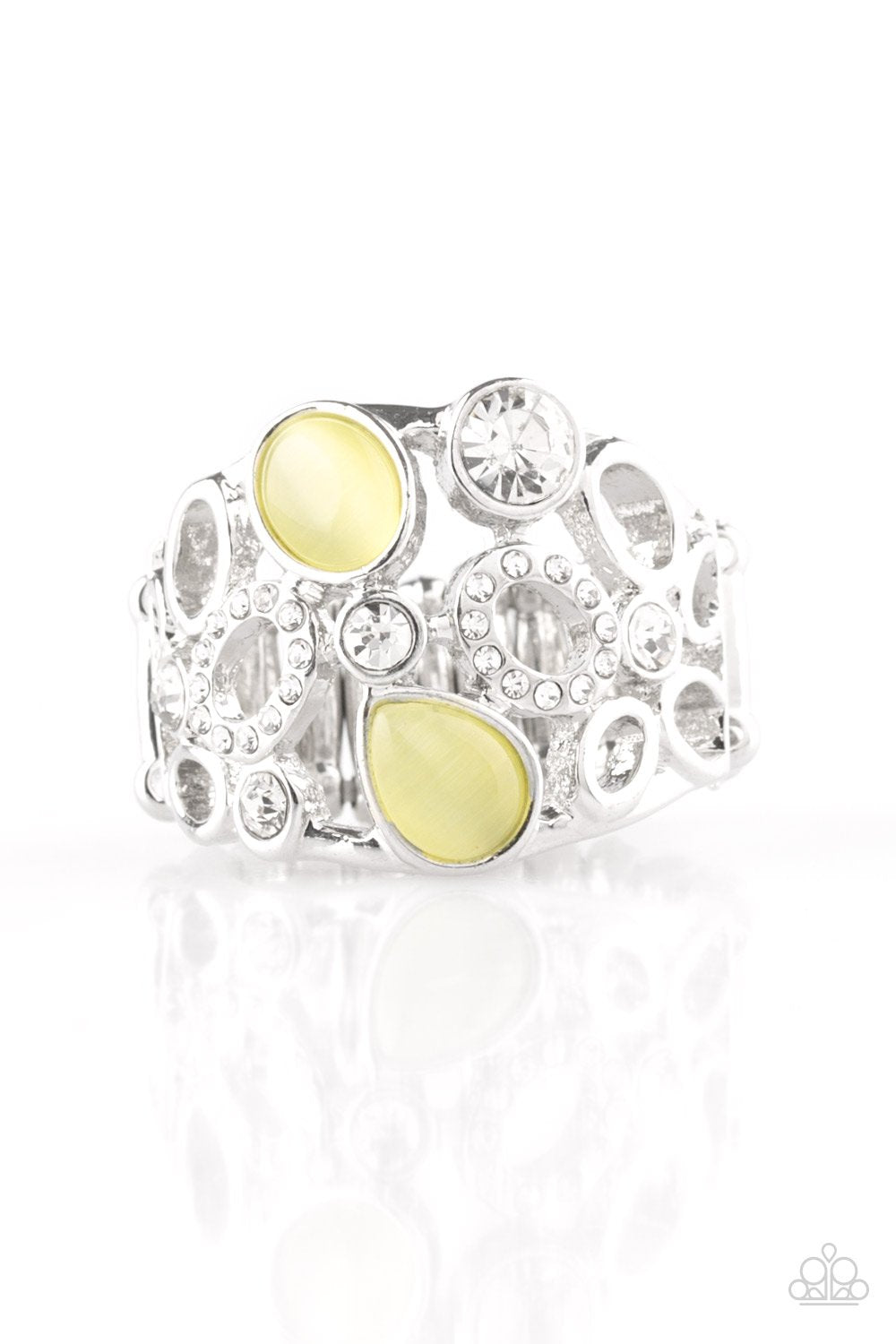 Paparazzi Ring ~ Summer Yacht - Yellow