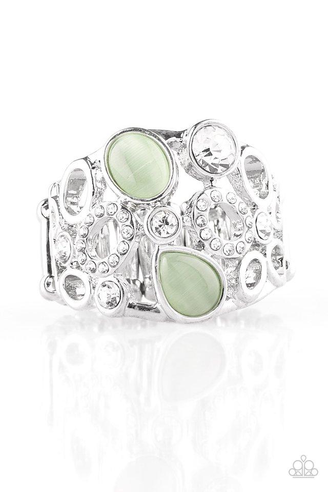 Anillo Paparazzi ~ Yate de verano - Verde