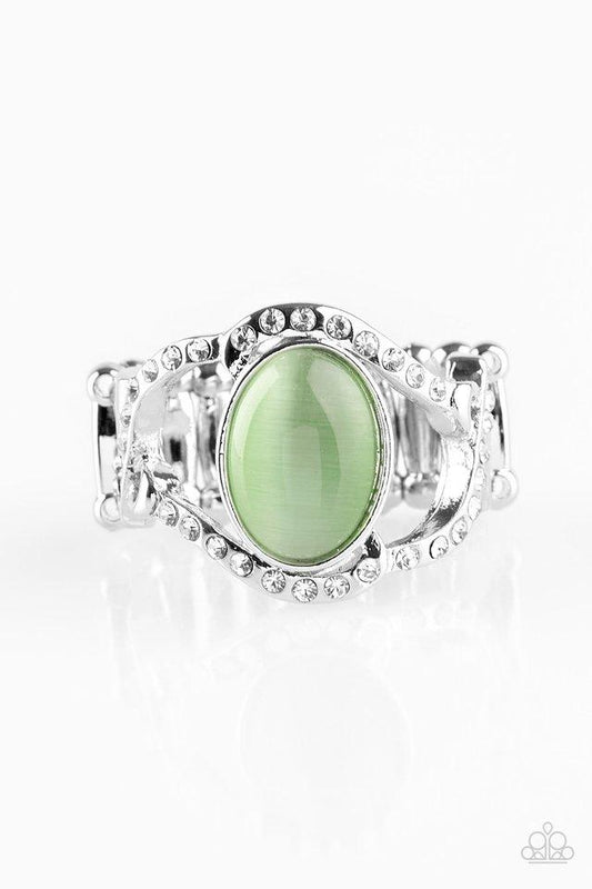 Anillo Paparazzi ~ Moulin Moon - Verde