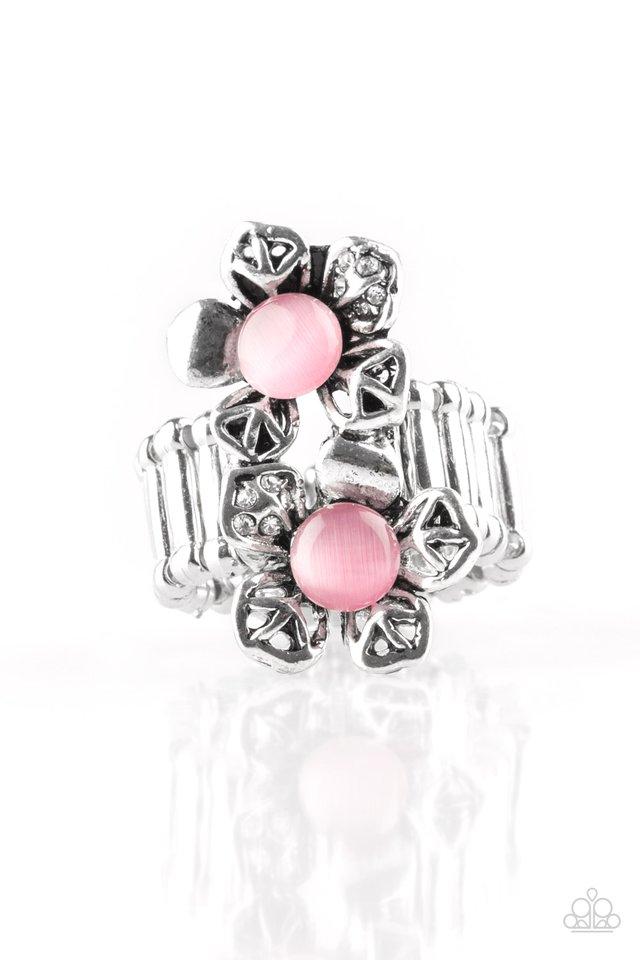 Anillo Paparazzi ~ Magnolia Mansions - Rosa