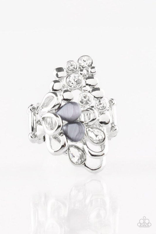 Anillo Paparazzi ~ Sparkle Splash - Plata