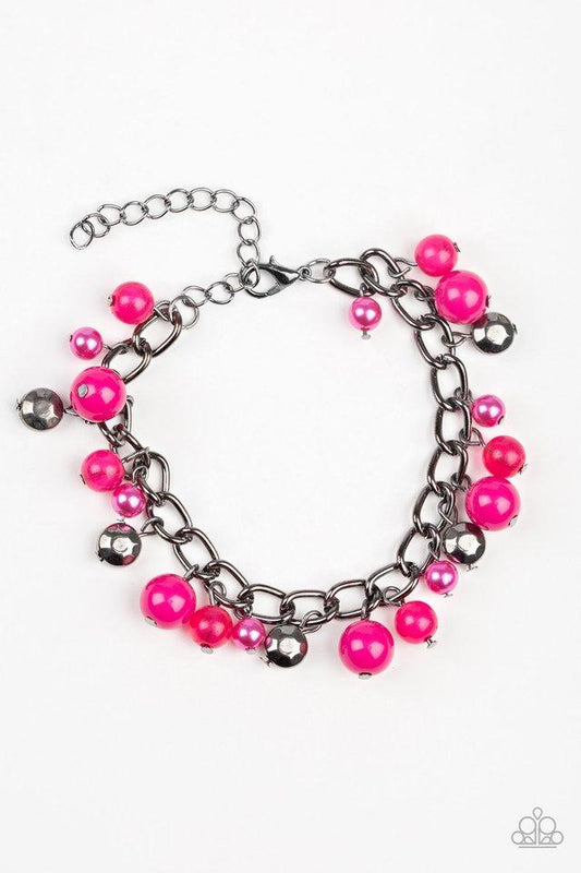 Pulsera Paparazzi ~ Hold My Drink - Rosa