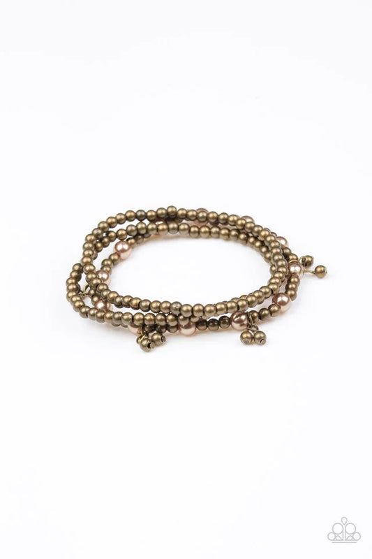 Paparazzi Bracelet ~ GRANDIOSE Slam - Brass