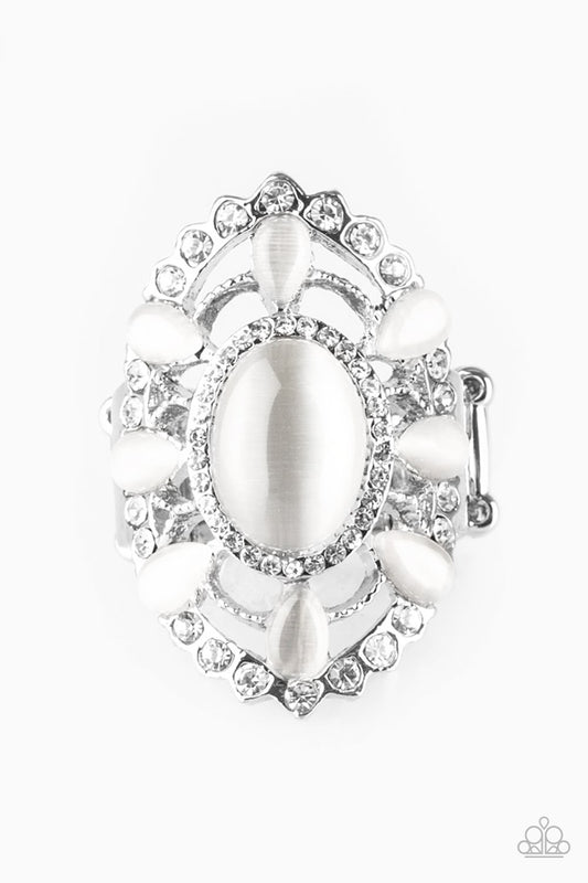 Paparazzi Ring ~ Over The MOONFLOWER - White