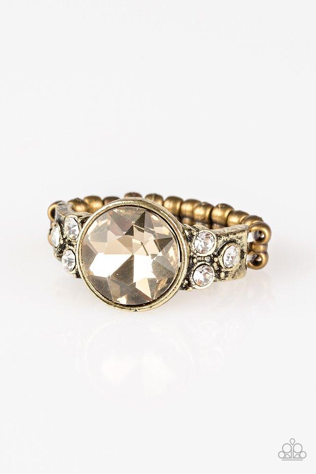 Paparazzi Ring ~ Poshly Pampered - Brass