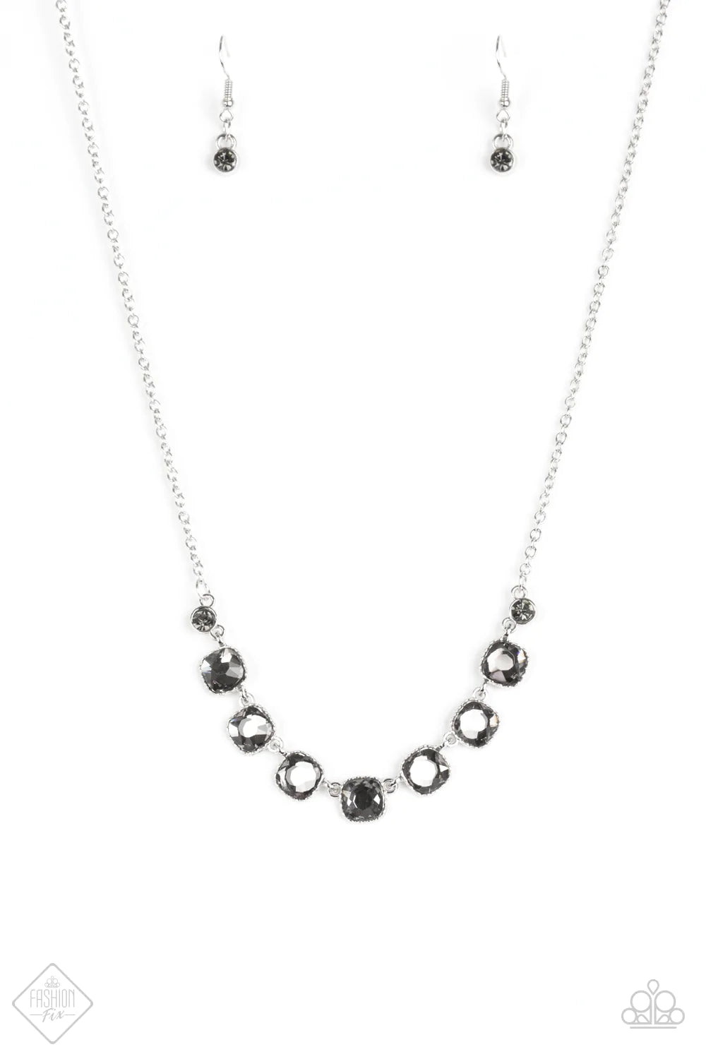 Paparazzi Necklace ~ Deluxe Luxe  - Silver