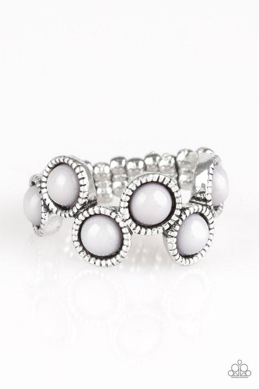 Anillo Paparazzi ~ Foxy Fabulous - Plata