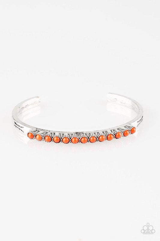 Pulsera Paparazzi ~ Viajero de la nueva era - Naranja