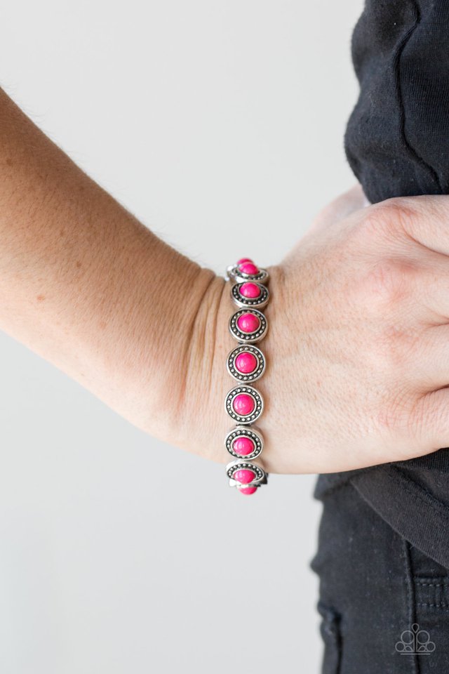 Globetrotter Goals - Pink - Paparazzi Bracelet Image
