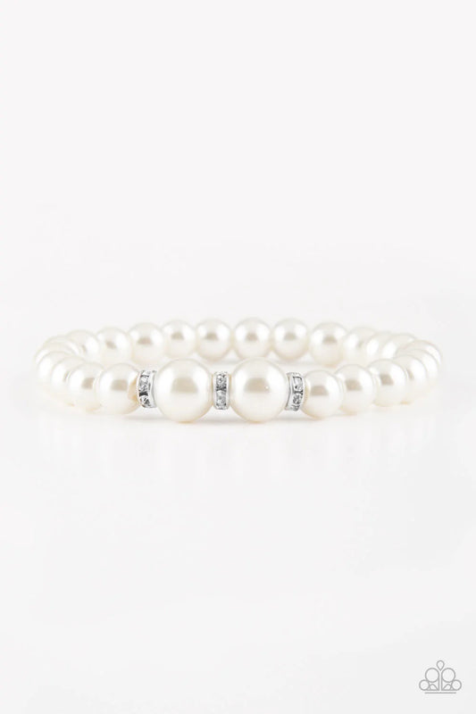 Pulsera Paparazzi ~ Radiantly Royal - Blanco