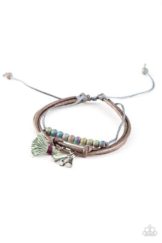 Pulsera Paparazzi ~ Technicolor que marca tendencia - Plata