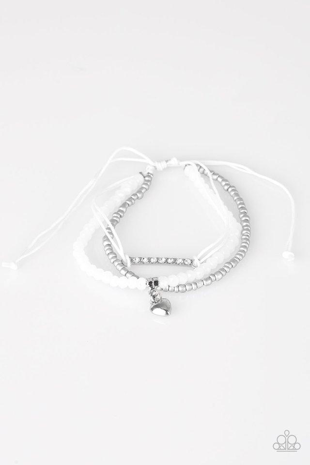 Pulsera Paparazzi ~ Reckless Romance - Blanco