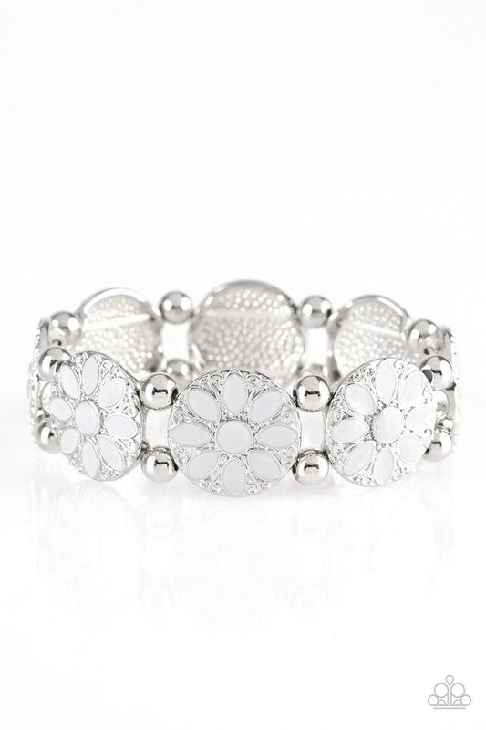 Pulsera Paparazzi ~ Dalias danzantes - Plata