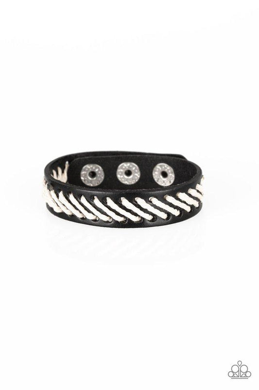 Pulsera Paparazzi ~ Vigila a tu MOCHILERO - Negro