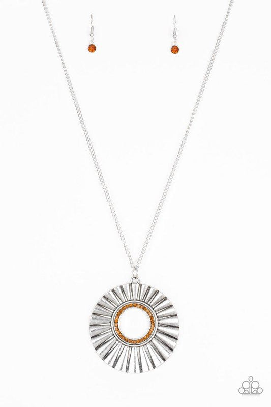 Paparazzi Necklace ~ Chicly Centered - Brown