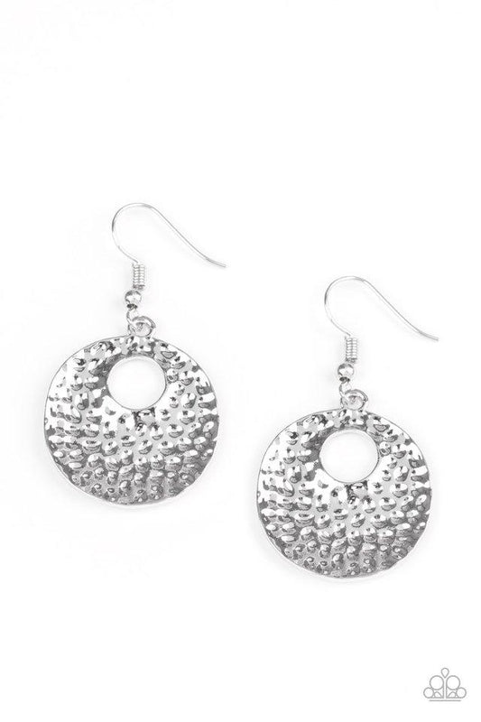 Paparazzi Earring ~ A Taste For Texture - Silver