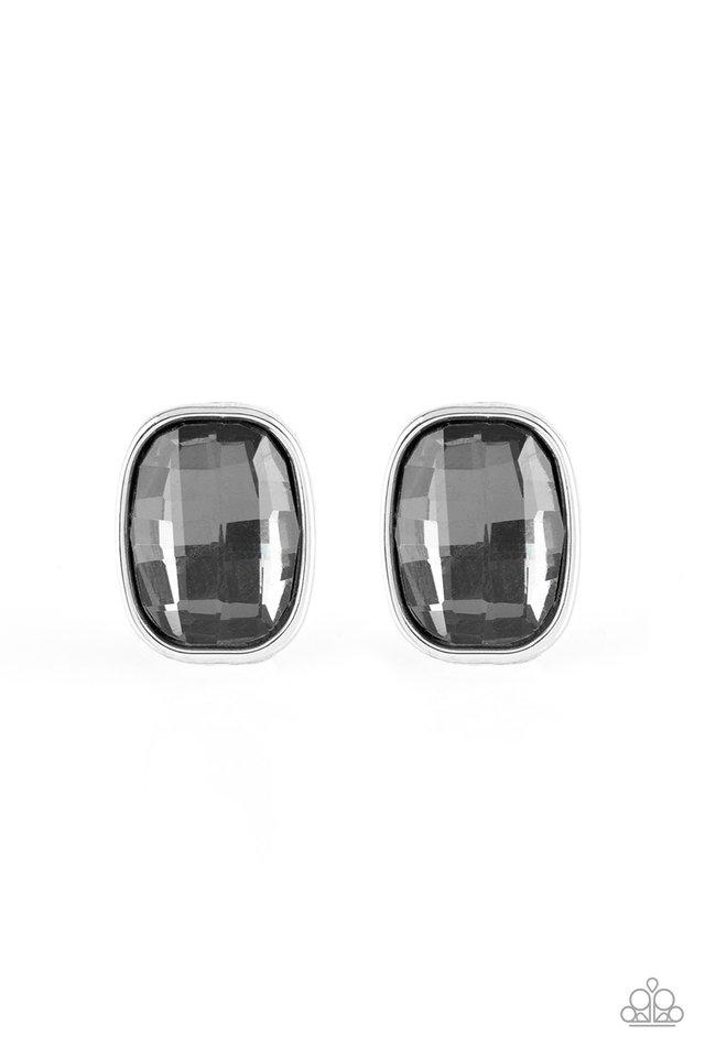 Paparazzi Earring ~ Incredibly Iconic - Silver