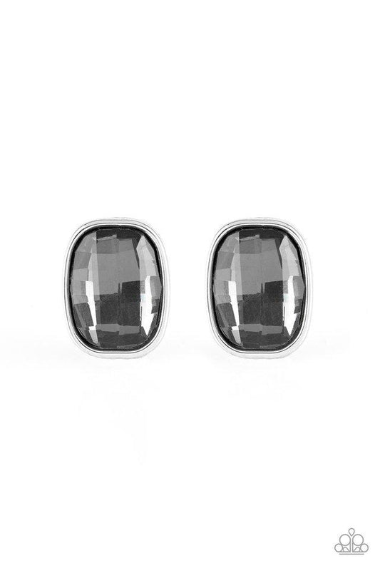 Paparazzi Earring ~ Incredibly Iconic - Silver