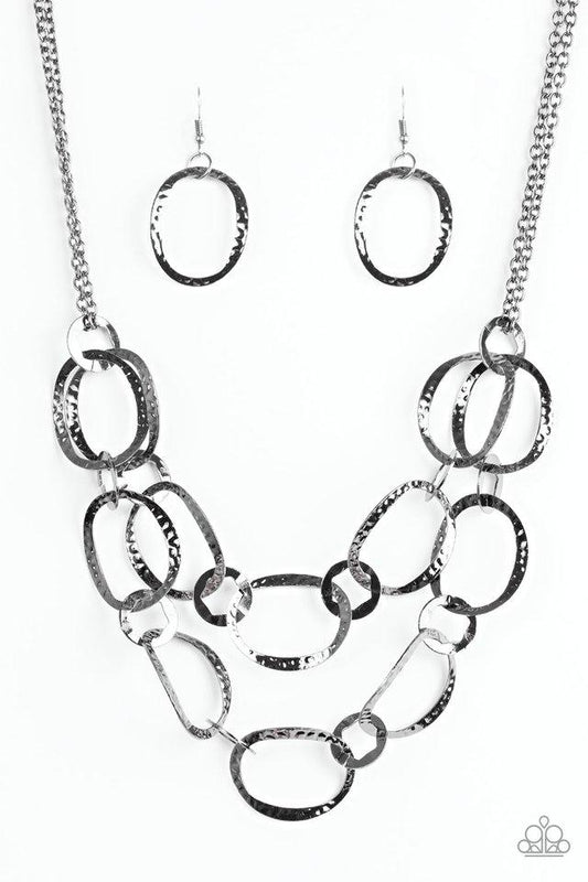 Paparazzi Necklace ~ Circus Chic - Black