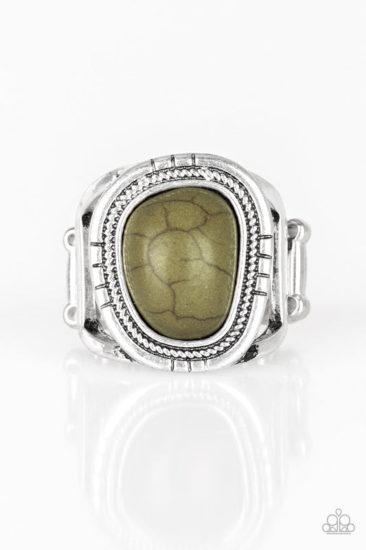 Paparazzi Ring ~ Out On The Range - Green
