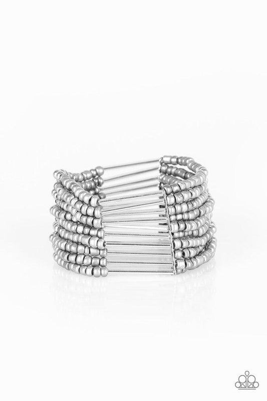 Pulsera Paparazzi ~ Retiro rural - Plata