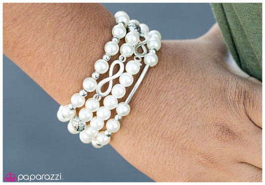 Paparazzi Bracelet ~ Always and FOURever - White
