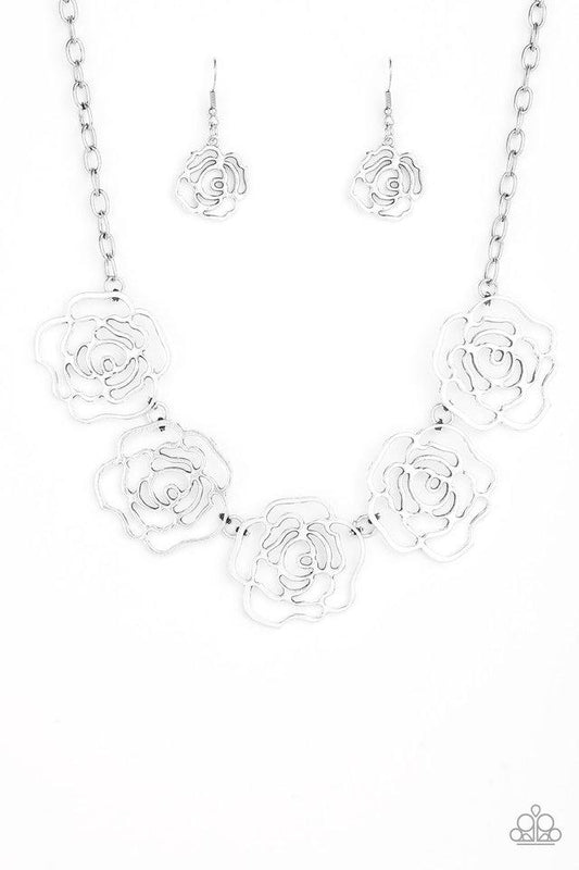 Paparazzi Necklace ~ Budding Beauty - Silver