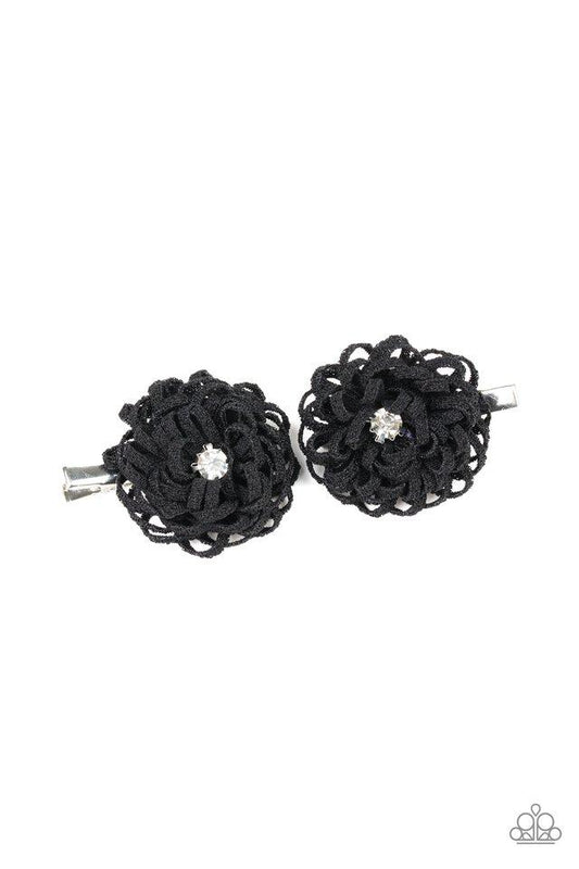 Accesorios para el cabello de Paparazzi ~ Peppy In Petunias - Negro