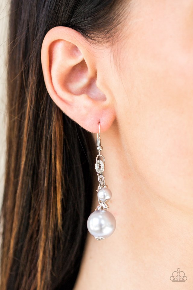 Timelessly Traditional - Silver - Paparazzi Earring Image