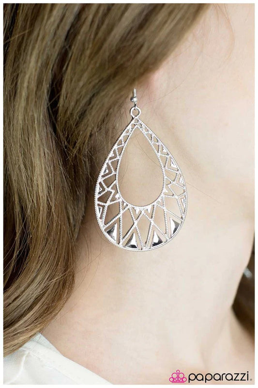 Paparazzi Earring ~ Acutely Aztec - Silver