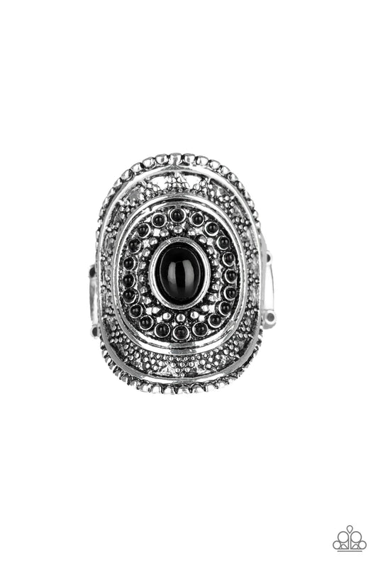 Anillo Paparazzi ~ Adventure Venture - Negro