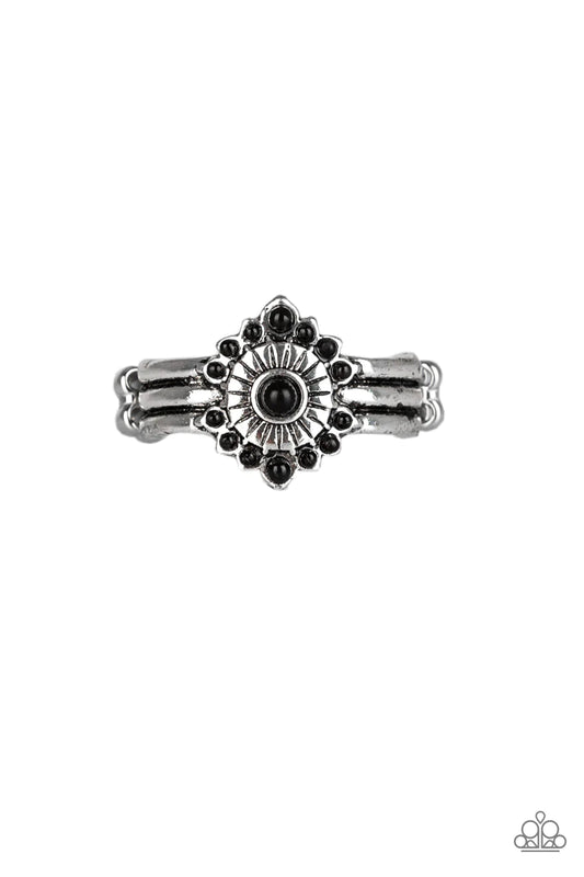 Paparazzi Ring ~ Rainbow Rivera - Black