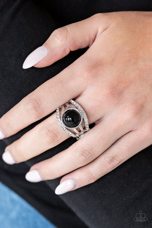 A Big Break - Black - Paparazzi Ring Image