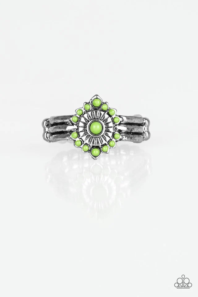 Anillo Paparazzi ~ Rainbow Rivera - Verde