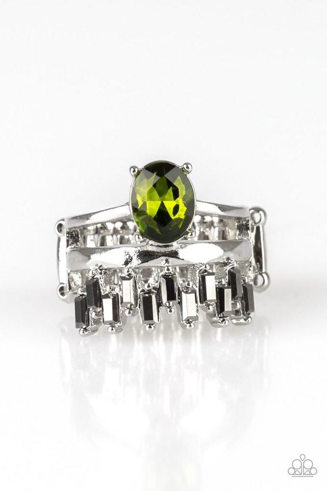 Paparazzi Ring ~ Crowned Victor - Green