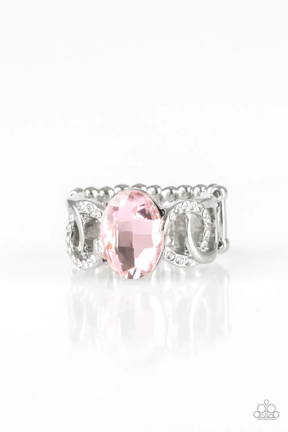 Paparazzi Ring ~ Supreme Bling - Pink