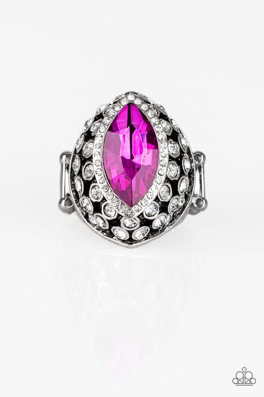 Anillo Paparazzi ~ Royal Radiance - Rosa