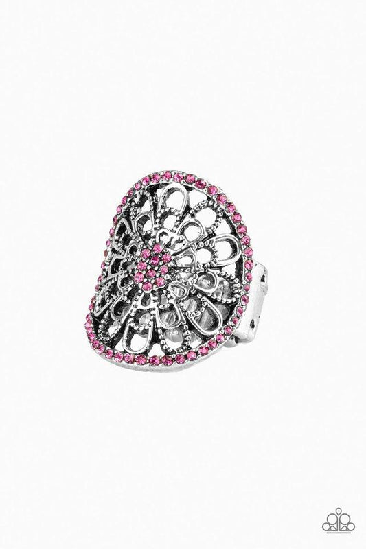 Anillo Paparazzi ~ Brillo primaveral - Rosa